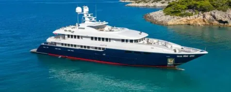 Luxury Yachts